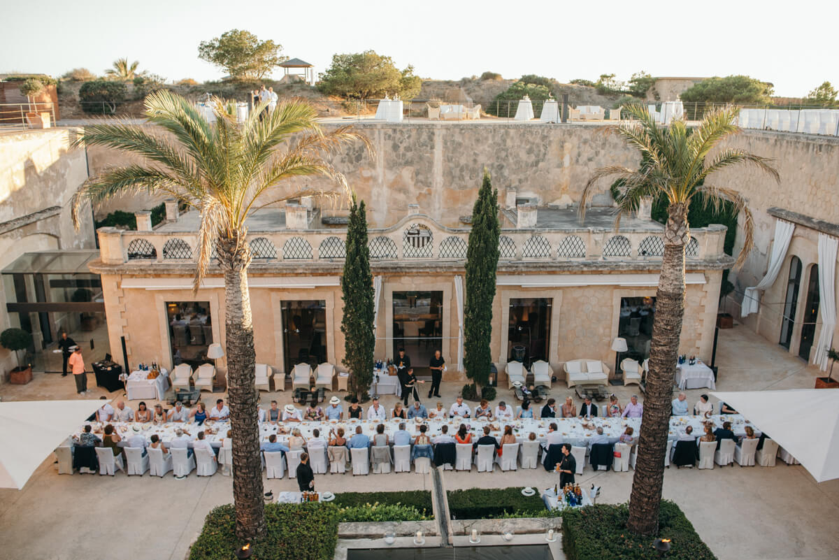 destination wedding manes photographer